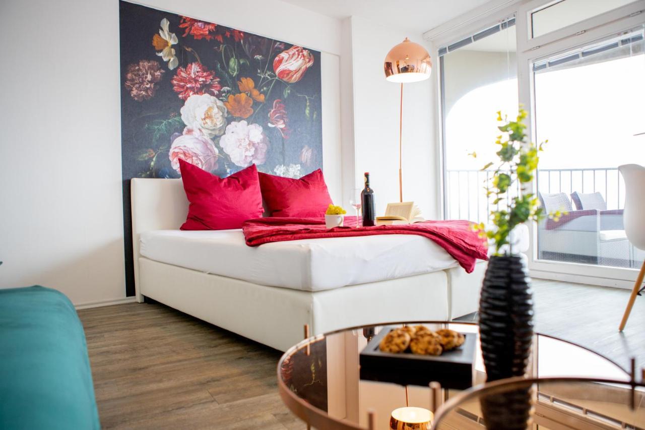 Modernes Apartment Mit Tollem Blick Ueber Die Stadt Augusta Esterno foto