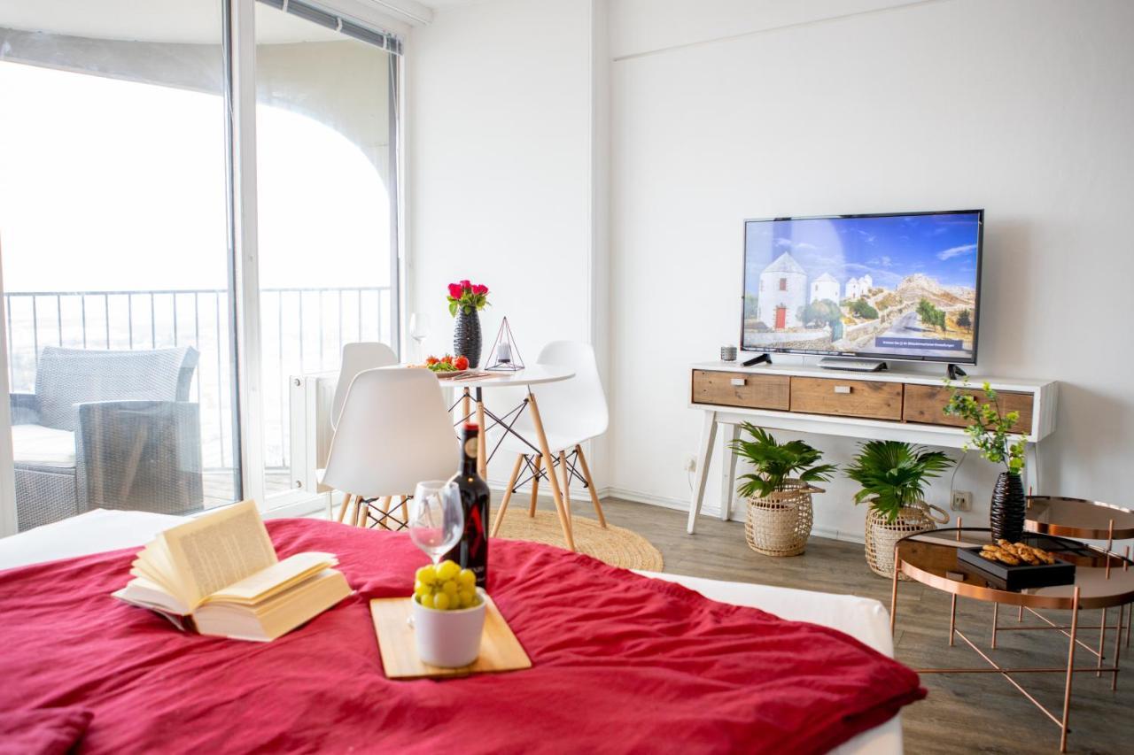 Modernes Apartment Mit Tollem Blick Ueber Die Stadt Augusta Esterno foto