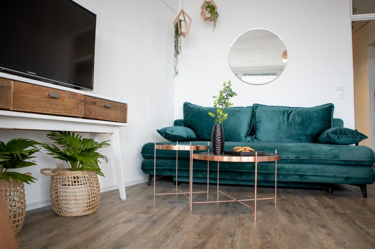 Modernes Apartment Mit Tollem Blick Ueber Die Stadt Augusta Esterno foto